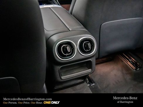 New 2026 Mercedes-Benz GLC 300 4MATIC image 20