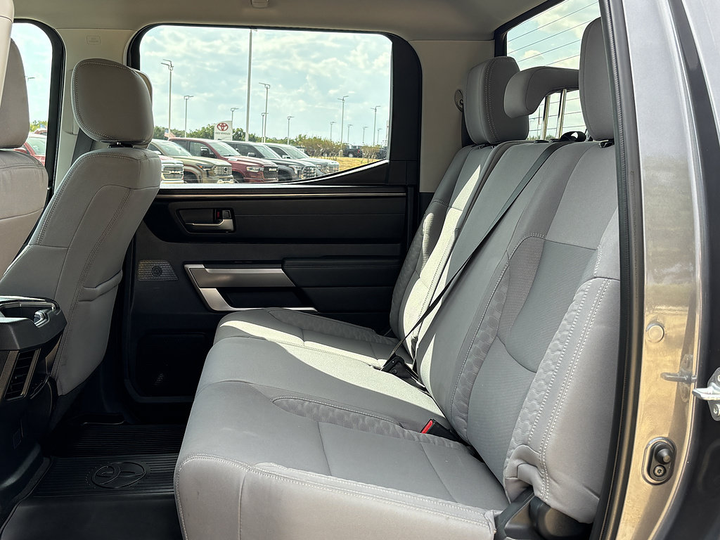 Used 2022 Toyota Tundra SR5 AWD/4WD image 13