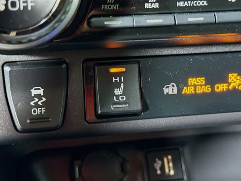 Used 2025 Toyota RAV4 Woodland Edition w/ Weather Package AWD/4WD image 20