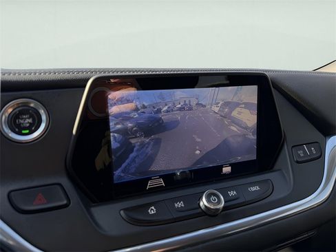 Used 2019 Chevrolet Blazer LT image 21