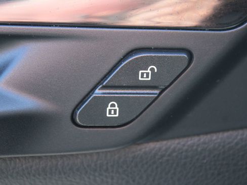 Used 2019 BMW X1 xDrive28i w/ Convenience Package image 22