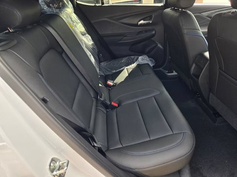 New 2026 Buick Envista Sport Touring w/ Convenience I Package FWD image 20