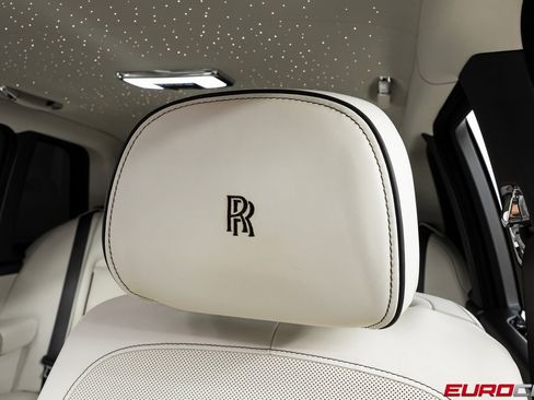 Used 2021 Rolls-Royce Cullinan image 40