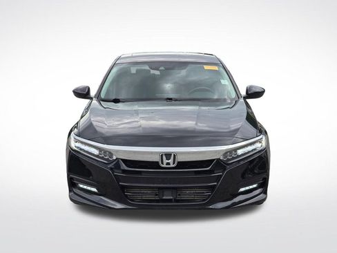 Used 2018 Honda Accord Touring image 12