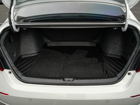 Used 2022 Honda Accord Touring image 25