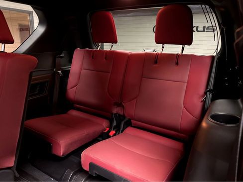 Certified 2023 Lexus GX 460 Premium w/ Premium Package image 43