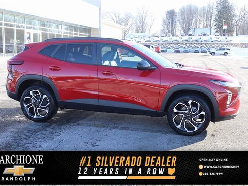 New 2026 Chevrolet Trax RS w/ Driver Confidence Package image 1