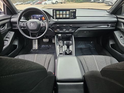 Used 2024 Honda Accord Sport image 8