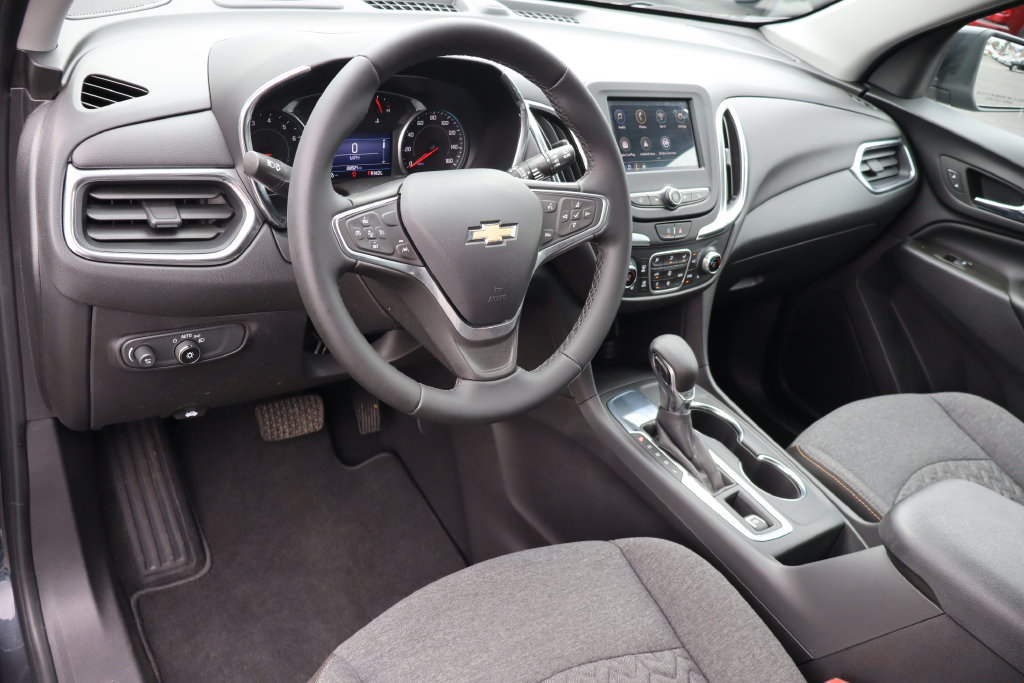 Used 2023 Chevrolet Equinox LT FWD image 5