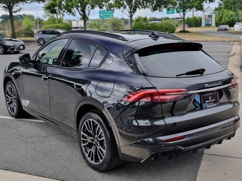 New 2024 Maserati Grecale GT image 7