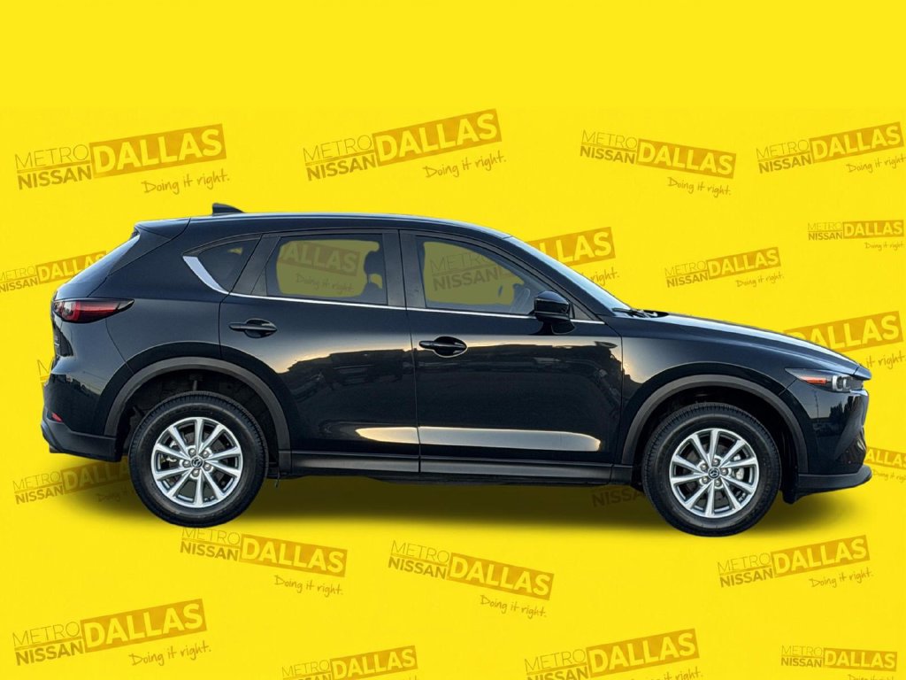 Used 2023 MAZDA CX-5 AWD 2.5 S w/ Select Package image 4