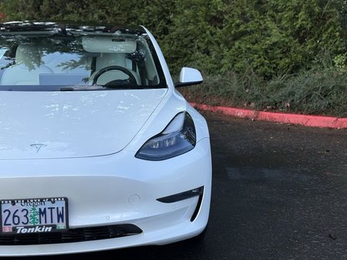 Used 2021 Tesla Model 3 Long Range image 5