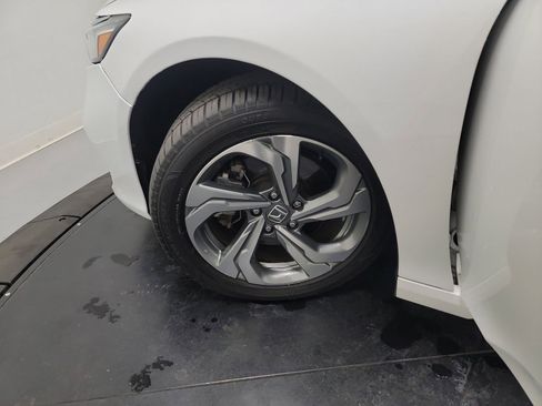Used 2018 Honda Accord EX-L image 30