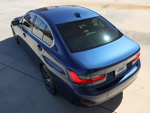 Used 2021 BMW 330i w/ Convenience Package image 8