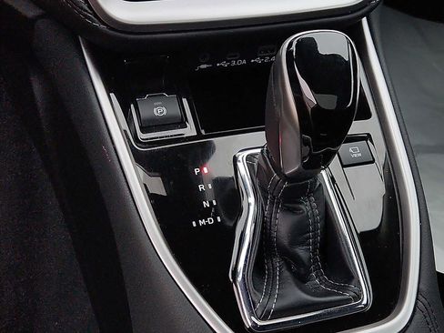 Used 2025 Subaru Outback Touring XT image 15