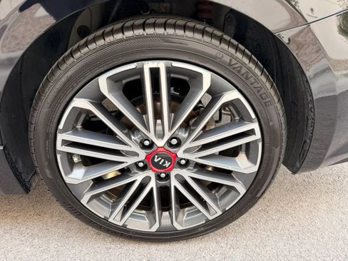 Used 2021 Kia Forte GT w/ GT2 Package FWD image 17