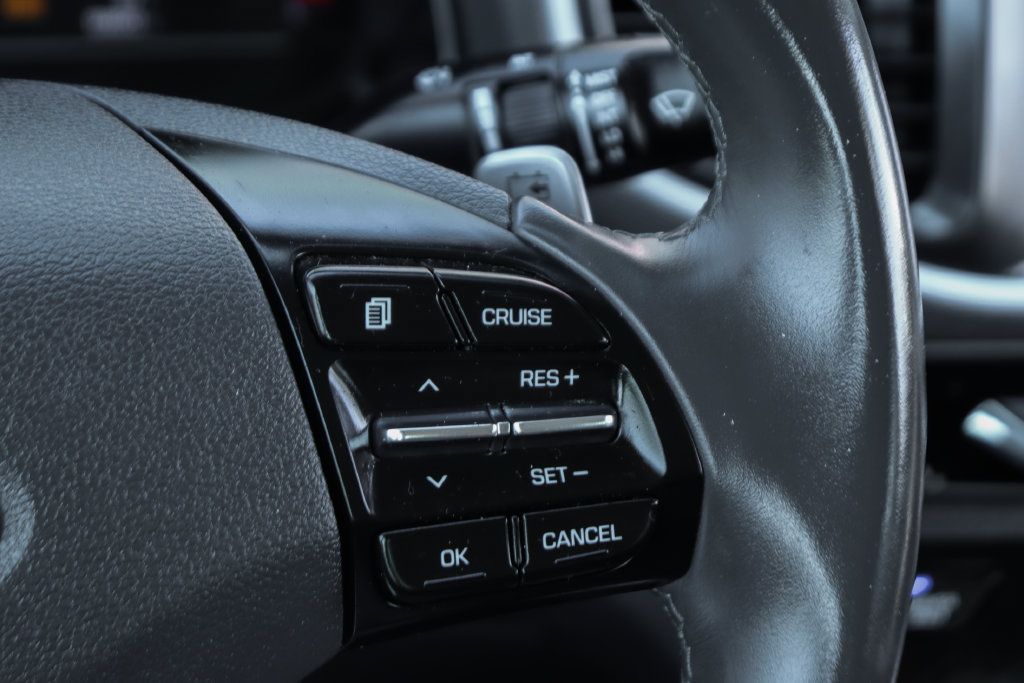 Used 2019 Hyundai Ioniq Electric FWD image 22