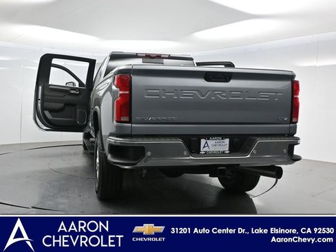 New 2026 Chevrolet Silverado 2500 LTZ w/ LTZ Premium Package AWD/4WD image 57