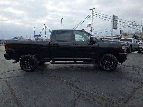Used 2024 RAM 2500 Big Horn w/ Night Edition image 9