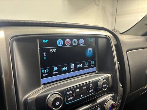 Used 2018 Chevrolet Silverado 1500 LT w/ All Star Edition AWD/4WD image 19