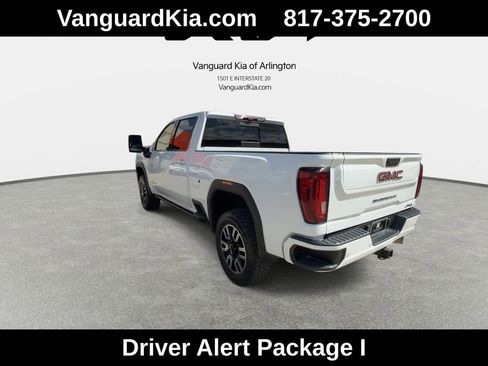 Used 2023 GMC Sierra 2500 AT4 w/ AT4 Premium Plus Package AWD/4WD image 7