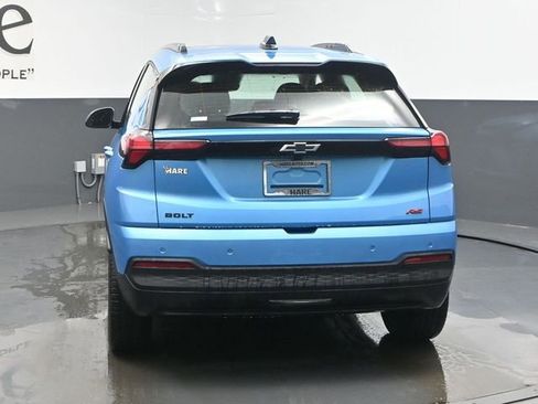 New 2027 Chevrolet Bolt RS w/ Technology Package FWD image 13