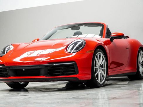 Used 2022 Porsche 911 Carrera w/ Premium Package image 12