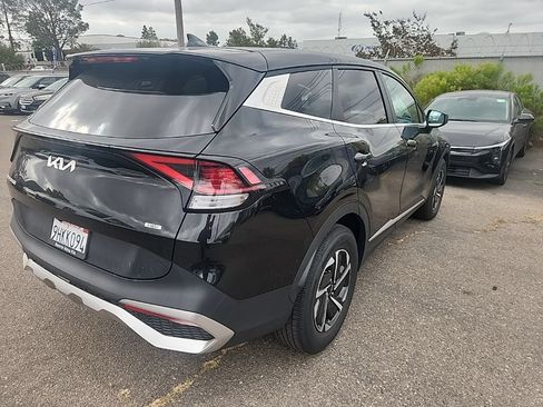 Certified 2023 Kia Sportage LX FWD image 12