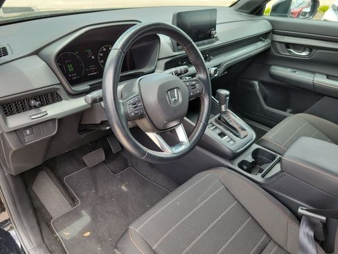 Used 2025 Honda CR-V Sport image 26
