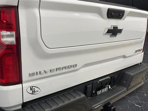 Used 2024 Chevrolet Silverado 1500 ZR2 w/ Technology Package AWD/4WD image 44
