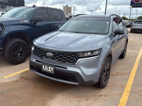 Used 2021 Kia Sorento S w/ Panoramic Sunroof Package AWD/4WD image 2