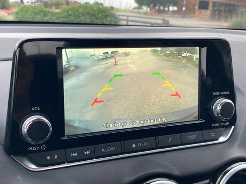 Used 2025 Nissan Sentra S FWD image 22