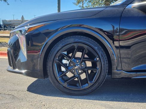 Certified 2025 Kia K4 GT-Line Turbo image 8