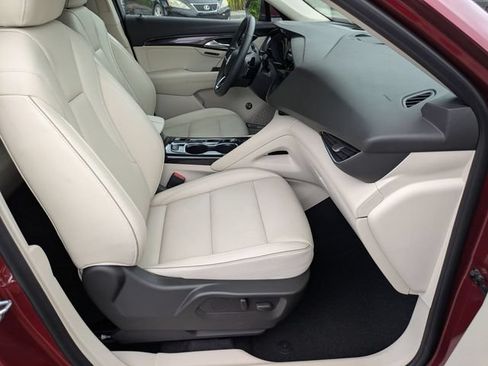 Used 2023 Buick Envision Essence w/ Technology Package I AWD/4WD image 28