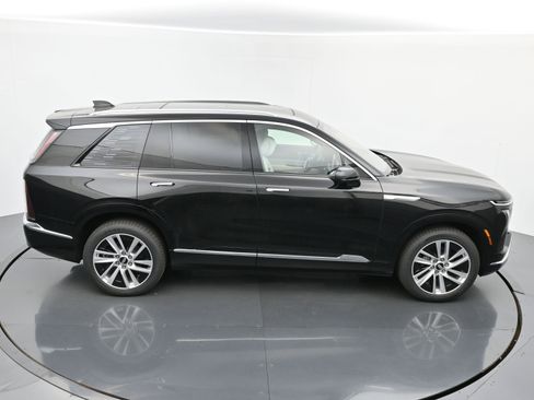 New 2026 Cadillac Vistiq Luxury image 28