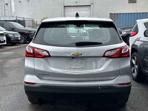 Used 2021 Chevrolet Equinox LS FWD image 6