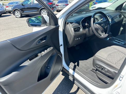 Certified 2020 Chevrolet Equinox LT AWD/4WD image 8