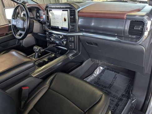 Used 2021 Ford F150 Lariat w/ Max Trailer Tow Package image 23