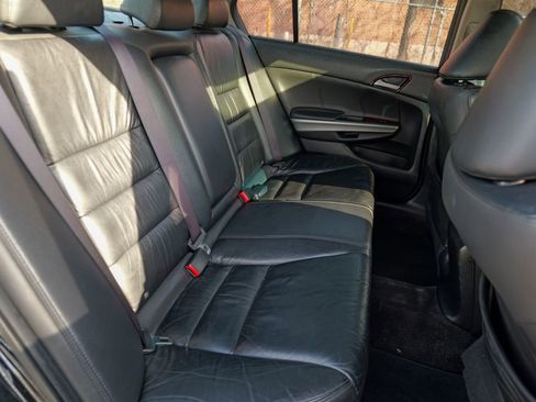 Used 2009 Honda Accord EX-L image 29