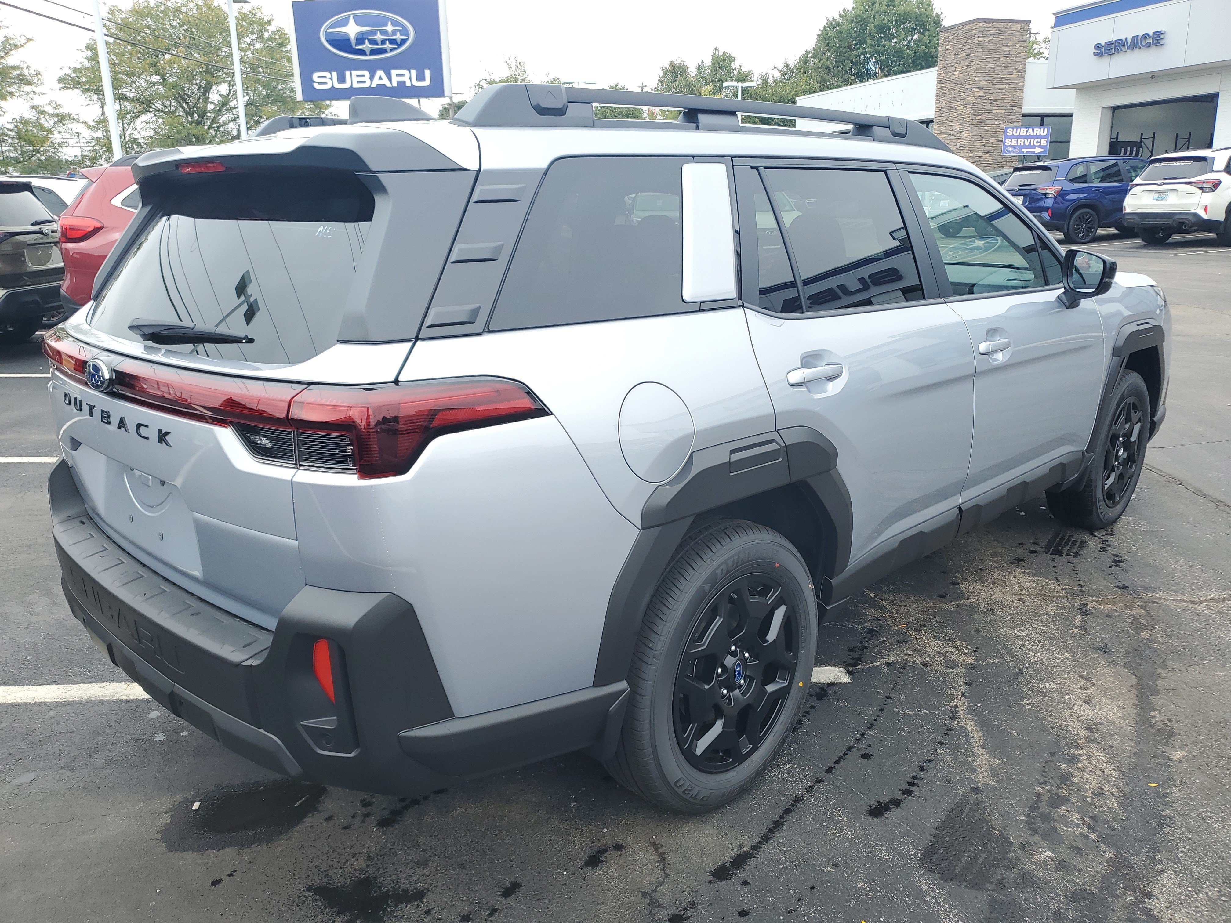 New 2026 Subaru Outback Limited AWD/4WD image 3