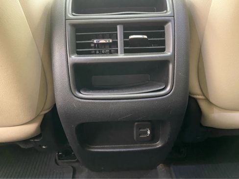 Used 2019 Cadillac XT5 Luxury image 18