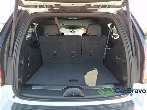 Used 2021 Chevrolet Suburban RST w/ Luxury Package AWD/4WD image 29