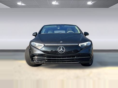 Used 2023 Mercedes-Benz EQS 450+ Sedan image 4