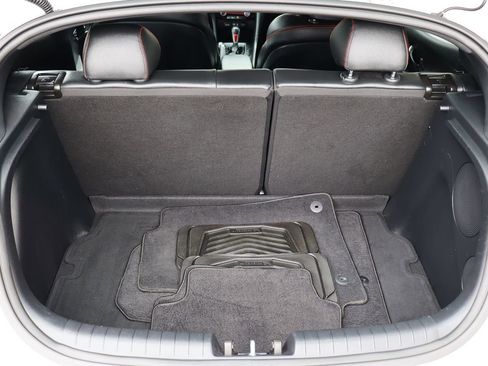Used 2019 Hyundai Veloster Turbo FWD image 23