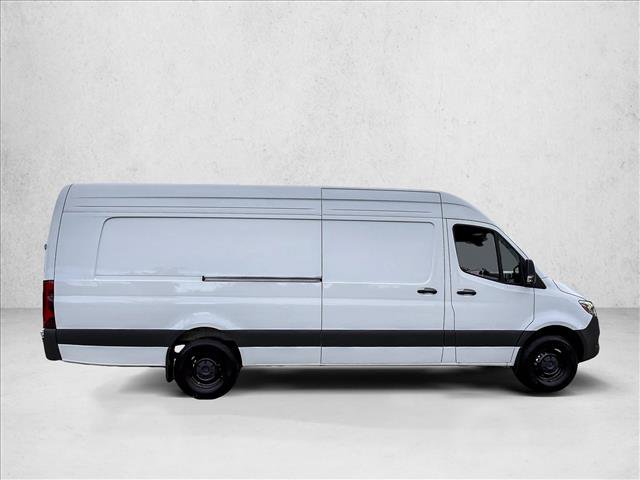 Used 2026 Mercedes-Benz Sprinter 2500 image 4
