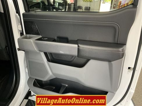 Used 2022 Ford F150 XLT w/ Equipment Group 302A High AWD/4WD image 33