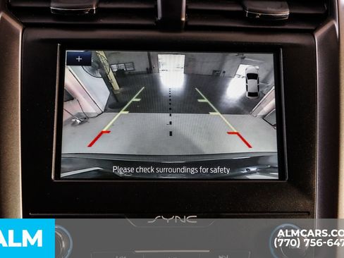 Used 2020 Ford Fusion SEL image 36