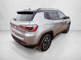 Used 2022 Jeep Compass Limited AWD/4WD video 4