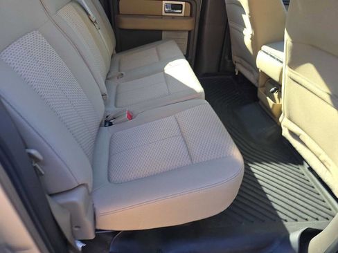 Used 2010 Ford F150 XLT image 19