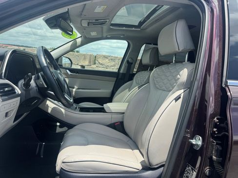 Used 2022 Hyundai Palisade Limited FWD image 9